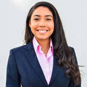 Meet your Posher, Dr. lauren